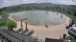 Koupací jezero