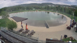 Koupací jezero