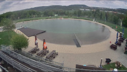 Koupací jezero