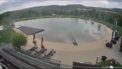 Koupací jezero