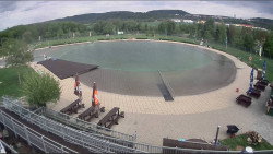 Koupací jezero
