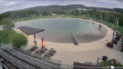 Koupací jezero