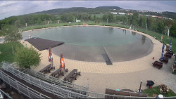 Koupací jezero