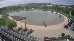Koupací jezero