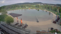 Koupací jezero