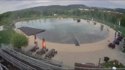 Koupací jezero