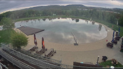 Koupací jezero