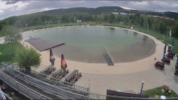 Koupací jezero