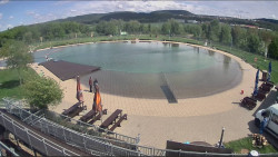 Koupací jezero