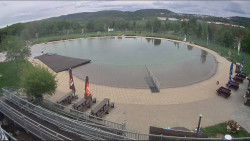 Koupací jezero