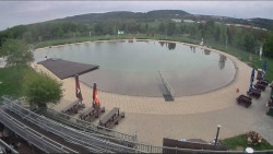 Koupací jezero