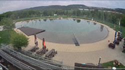 Koupací jezero