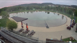 Koupací jezero
