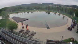 Koupací jezero