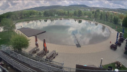 Koupací jezero
