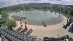 Koupací jezero