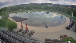Koupací jezero