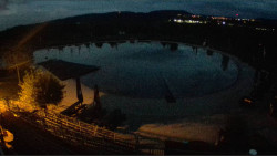 Koupací jezero