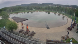 Koupací jezero