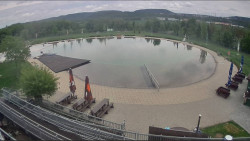 Koupací jezero