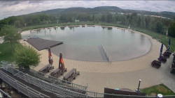 Koupací jezero