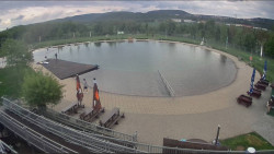 Koupací jezero