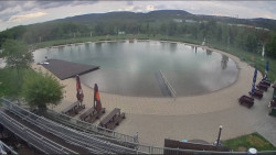 Koupací jezero