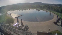 Koupací jezero