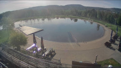 Koupací jezero