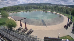 Koupací jezero