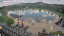 Koupací jezero