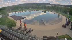 Koupací jezero