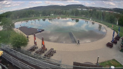 Koupací jezero