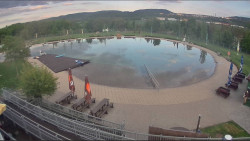 Koupací jezero