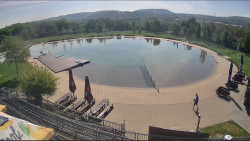 Koupací jezero