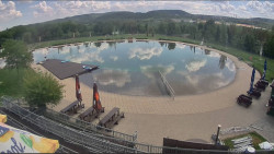 Koupací jezero