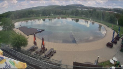 Koupací jezero