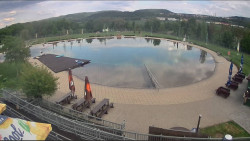 Koupací jezero