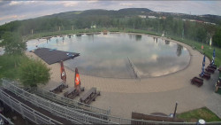 Koupací jezero