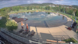 Koupací jezero