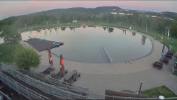 Koupací jezero