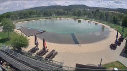 Koupací jezero