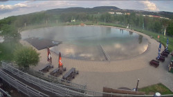 Koupací jezero