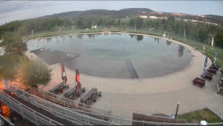 Koupací jezero