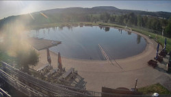 Koupací jezero