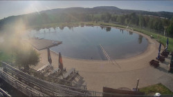 Koupací jezero