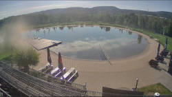 Koupací jezero