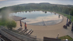 Koupací jezero