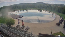 Koupací jezero