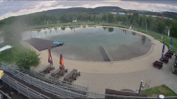 Koupací jezero